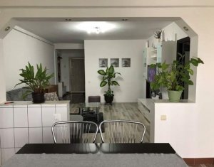 Apartment 3 rooms for sale in Apahida, zone Centru