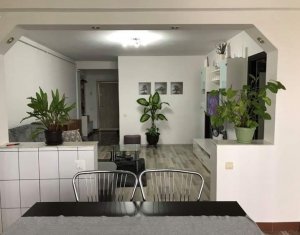 Appartement 3 chambres à vendre dans Apahida, zone Centru