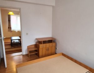 Apartament 2 camere, 48 mp, etaj 2 din 4, Sud, Centru