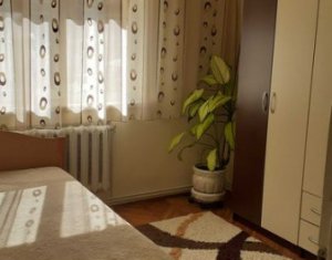 Vanzare apartament 3 camere, decomandat, boxa, zona Kaufland Manastur