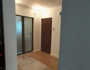 Vanzare apartament 3 camere, decomandat, boxa, zona Kaufland Manastur