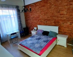 Apartament 2 camere, 58 mp, curte, parcare, Centru, Piata Avram Iancu