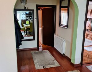 Appartement 3 chambres à vendre dans Cluj-napoca, zone Marasti