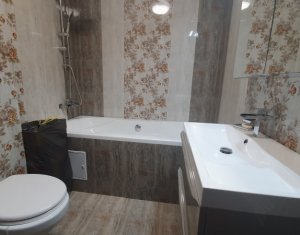 Apartament cu 2 camere, finisat, nemobilat, Floresti, zona Sub Cetate