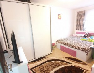 Apartament cu 3 camere, finisat si mobilat, Floresti, zona Stejarului