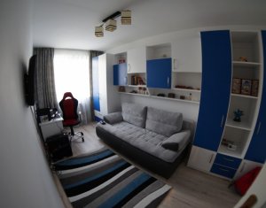 Apartament cu 3 camere, 62 mp, decomandat, etaj intermediar, Unirii, Gheorgheni