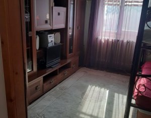 Apartament cu 3 camere, zona pietei Flora, Manastur