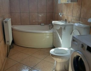 Apartament cu 3 camere, zona pietei Flora, Manastur