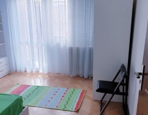 Appartement 3 chambres à vendre dans Cluj-napoca, zone Manastur