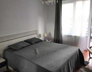 Apartament 3 camere, Floresti, zona Tineretului