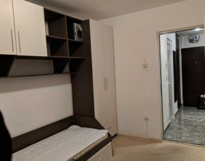 Apartament de 2 camere, decomandat, zona McDonald's, Manastur