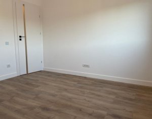 Appartement 3 chambres à vendre dans Cluj-napoca, zone Plopilor