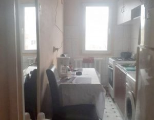 Apartament 2 camere, semidecomandat, 34 mp, ideal investitie, Mehedinti Manastur