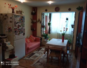  Apartament cu 3 camere, Manastur, Primaverii