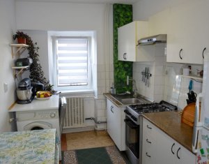 Apartament 3 camere + 2 bai, 62 mp, garaj, Zorilor, zona Louis Pasteur