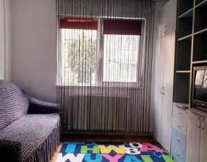 Apartament cu 2 camere, semidecomandat, 38 mp, etaj 1, zona Sirena Manastur