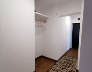 Apartament decomandat, 3 camere, 2 bai, parcare, zona Observatorului, Zorilor