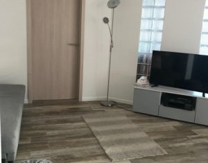 Apartament 3 camere cu panorama superba, 66 mp, etaj intermediar,  zona Vivo