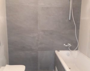 Apartament 3 camere cu panorama superba, 66 mp, etaj intermediar,  zona Vivo