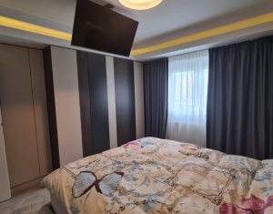 Apartament de lux, 3 camere, 94mp, balcon, 2 bai, etaj 2, garaj, Marasti