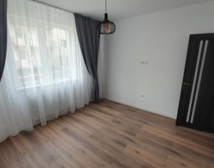 Apartment 2 rooms for sale in Floresti