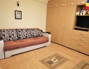 Apartament cu o camera, decomandat, etaj 1, parcare, cartier Bulgaria