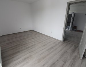 Appartement 3 chambres à vendre dans Floresti