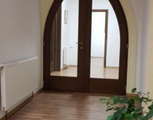 Apartament, birou 6 camere, 145 mp, finisat, zona centrala