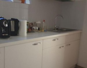 Appartement 6 chambres à vendre dans Cluj-napoca, zone Centru