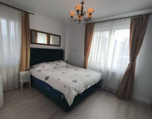 Apartament 2 camere, decomandat, parcare, zona VIVO