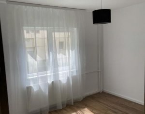 Apartament cu 2 camere de vanzare zona Piata 14 iulie, renovat total