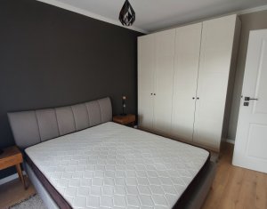 Apartament 2 camere, ultrafinisat, mobilat si utilat, loc de parcare