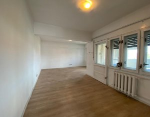 Appartement 3 chambres à vendre dans Cluj-napoca, zone Centru