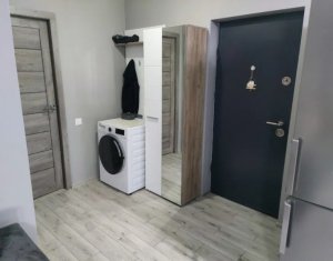 Apartament 2 camere cu gradina si garaj, situat in Floresti