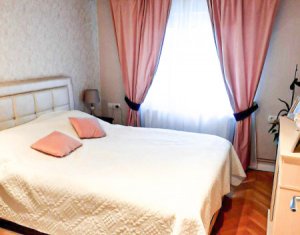 Apartament 3 camere, 70 mp, lux, parcare, la cheie, zona Nicolae Titulescu