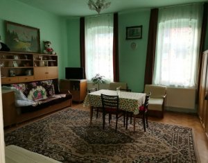 Vanzare apartament 2 camere, confort sporit, semicentral, zona USAMV