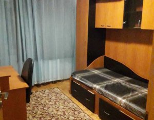 Apartment 4 rooms for sale in Cluj-napoca, zone Intre Lacuri