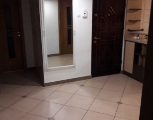 Vanzare apartament 4 camere, 80 mp, 2 balcoane, Intre Lacuri