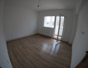 Apartament 2 camere + balcon inchis, 52 mp, decomandat, renovat, zona Fabricii