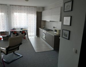 Apartament 2 camere, etaj 3/5, cu parcare inclusa