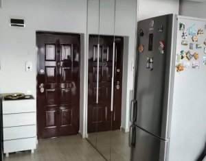 Apartament 2 camere, etaj 3/5, cu parcare inclusa