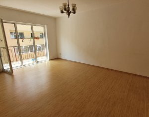 Apartament cu 2 camere, decomandat, Floresti, strada Florilor