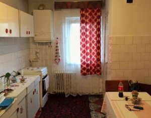 Ocazie! Apartament 4 camere, 2 bai, balcon, Marasti, etaj 2, garaj