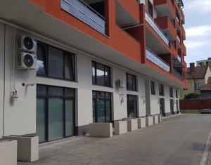 Apartament 64mp utili, parter cu terasa, H=5m, Piata Abator