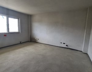 Apartament 3 camere, 68mp, 2 bai, terasa 23mp, parcare subterana, Baciu