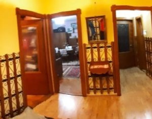 Appartement 3 chambres à vendre dans Cluj-napoca, zone Manastur