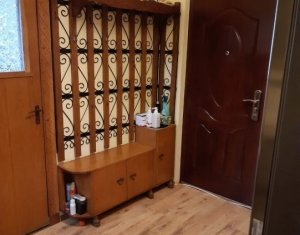 Apartament 3 camere, 65 mp, etaj intermediar, decomandat, Manastur