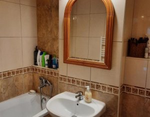 Apartament cu 3 camere, modern, 66 mp, zona Teodor Mihali