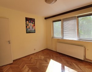 Apartament cu 4 camere in Grigorescu, zona Profi