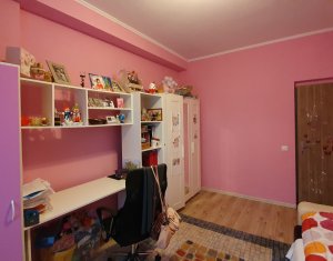 Apartament cu 2 camere, gradina si parcare subterana, zona Iulius Mall